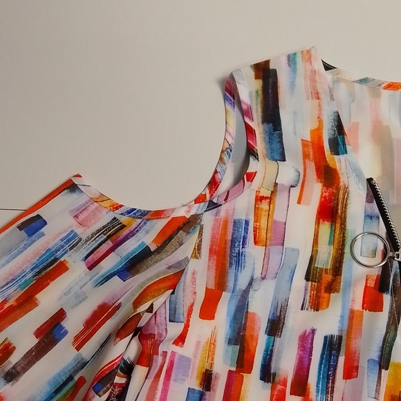 Colorful cold shoulder woman size large zip up lightweight satin feel. NWT - Picture 4 of 5